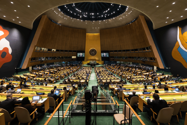 联合国寻求远程同声传译的“合格提供者” UN Seeks ‘Qualified Providers of Remote Simultaneous Interpreting - 联合国寻求远程同声传译的“合格提供者”